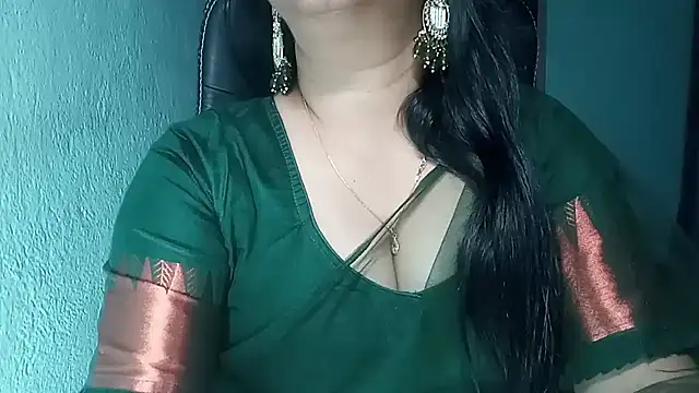 Snapshot of YourModhu chatting on 04.18.26 YourModhu online show from 04.18.26