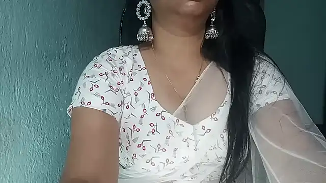 Snapshot of YourModhu chatting on 04.30.26 YourModhu online show from 04.30.26
