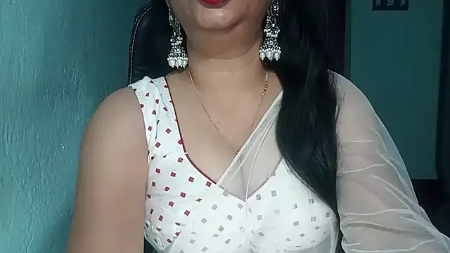 Snapshot of YourModhu chatting on 05.13.26 YourModhu online show from 05.13.26