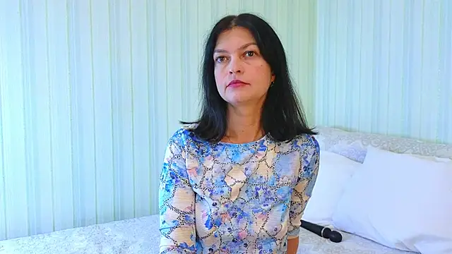  Lily  online show from 10.06.25