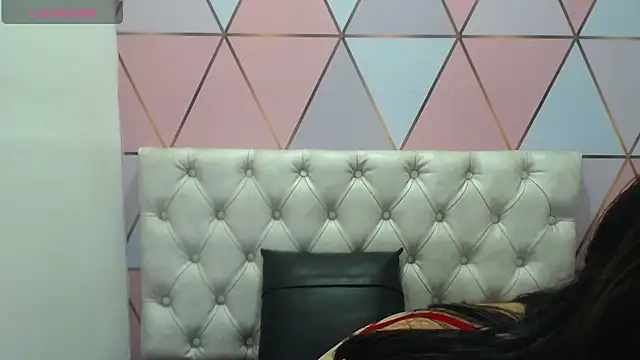 juliana diaz online show from 02.05.25