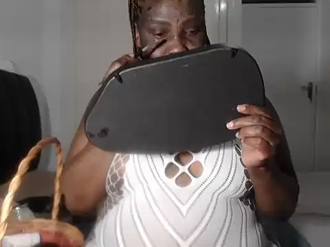 BigButtGodess online show from 01.17.26