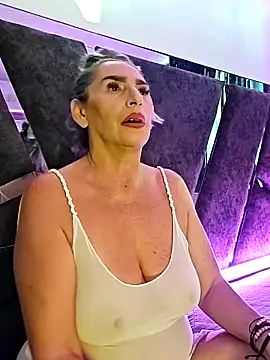 Lossexycacha online show from 04.15.26