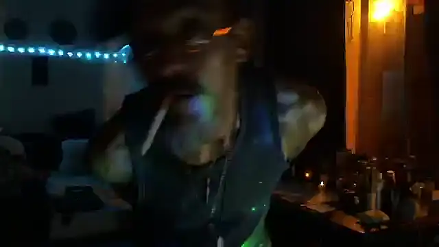 Snapshot of mycock2474u chatting on 10.06.25 mycock2474u online show from 10.06.25