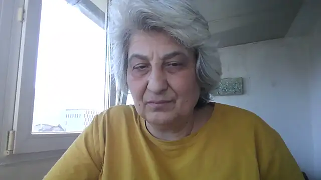Snapshot of ExquisiteMature chatting on 04.06.26 ExquisiteMature online show from 04.06.26