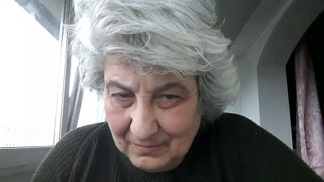 Snapshot of ExquisiteMature chatting on 04.09.26 ExquisiteMature online show from 04.09.26