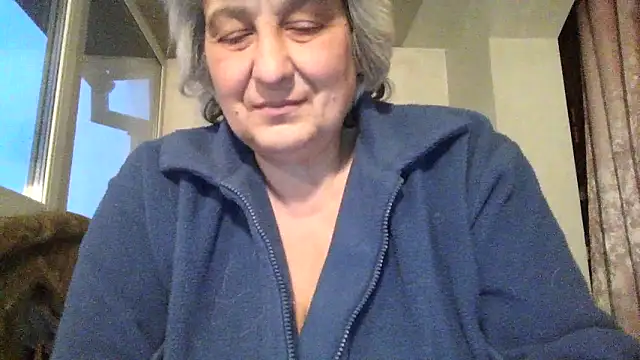 Snapshot of ExquisiteMature chatting on 04.10.26 ExquisiteMature online show from 04.10.26