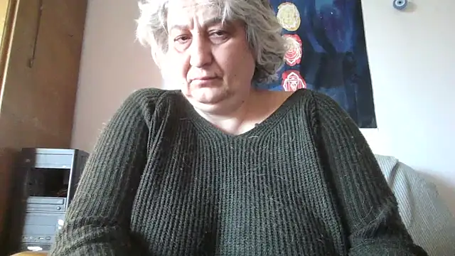 Snapshot of ExquisiteMature chatting on 04.28.26 ExquisiteMature online show from 04.28.26