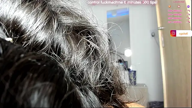 Snapshot of carolgaita chatting on 09.30.25 carolgaita online show from 09.30.25