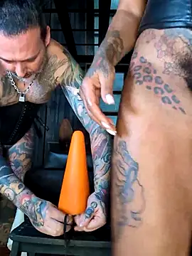 DarkDea online show from 02.18.25