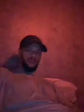 Snapshot of Lionayowe chatting on 02.18.26 Lionayowe online show from 02.18.26