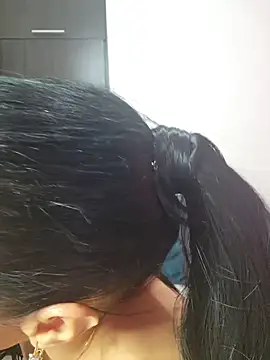 Snapshot of lissglow chatting on 11.03.25 lissglow online show from 11.03.25