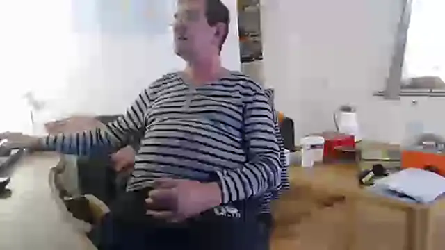 Snapshot of silvio-aus-luzern-CH chatting on 02.28.26 silvio-aus-luzern-CH online show from 02.28.26