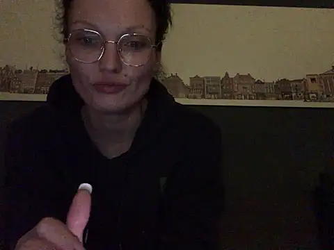 Snapshot of denisestar10 chatting on 01.02.25 denisestar10 online show from 01.02.25