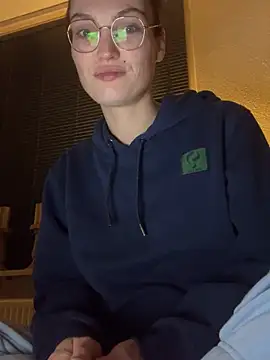 Snapshot of denisestar10 chatting on 01.25.25 denisestar10 online show from 01.25.25