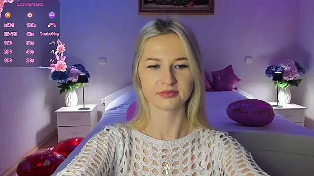 Snapshot of AnnaCarrera chatting on 02.10.26 AnnaCarrera online show from 02.10.26