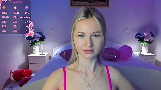 Snapshot of AnnaCarrera chatting on 02.11.26 AnnaCarrera online show from 02.11.26