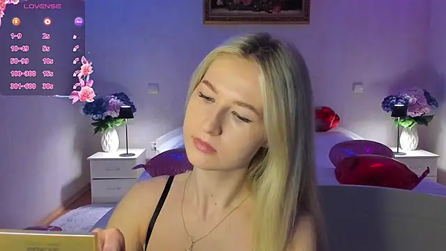 Snapshot of AnnaCarrera chatting on 02.12.26 AnnaCarrera online show from 02.12.26