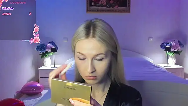 Snapshot of AnnaCarrera chatting on 02.17.26 AnnaCarrera online show from 02.17.26