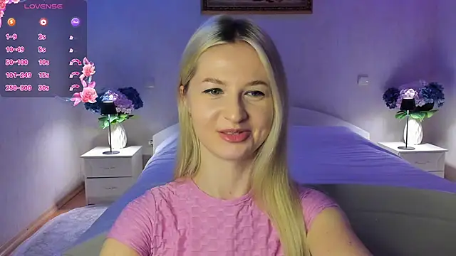 Snapshot of AnnaCarrera chatting on 02.20.26 AnnaCarrera online show from 02.20.26