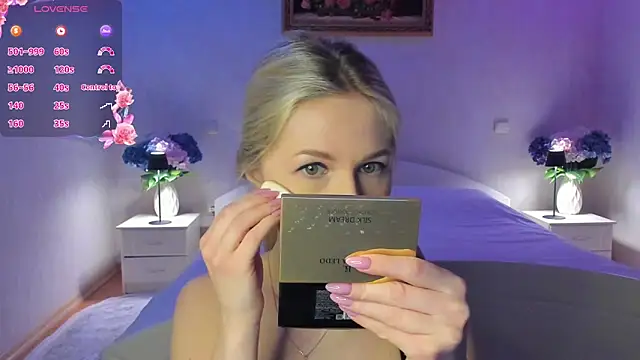 Snapshot of AnnaCarrera chatting on 02.23.26 AnnaCarrera online show from 02.23.26