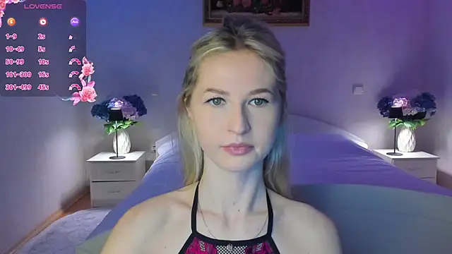 Snapshot of AnnaCarrera chatting on 02.26.26 AnnaCarrera online show from 02.26.26