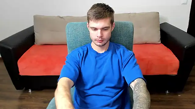 maks wolfis online show from 12.02.24