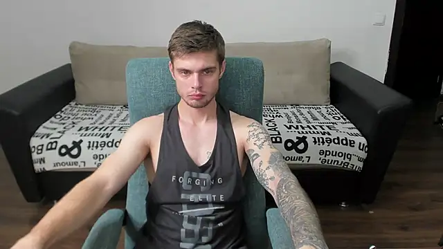 maks wolfis online show from 12.22.24