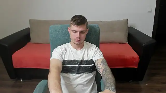 maks wolfis online show from 01.27.25