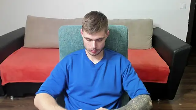 maks wolfis online show from 02.03.25