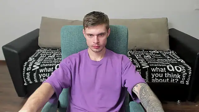 maks wolfis online show from 02.24.25