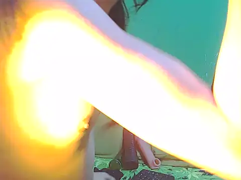 Paula Jordan online show from 10.29.25