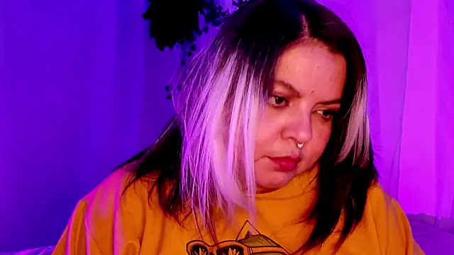 Satyn doll online show from 12.12.24