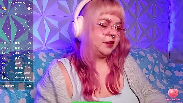 Satyn doll online show from 03.10.26