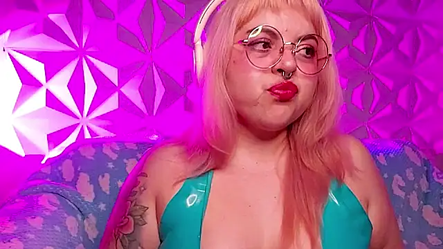 Satyn doll online show from 04.01.26