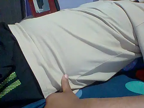 Snapshot of indianguy21 chatting on 05.24.26 indianguy21 online show from 05.24.26