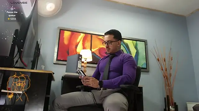 Snapshot of randyluke chatting on 04.30.26 randyluke online show from 04.30.26