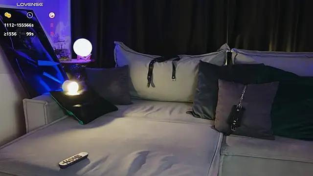 Snapshot of Fire_error chatting on 11.21.25 Fire error online show from 11.21.25