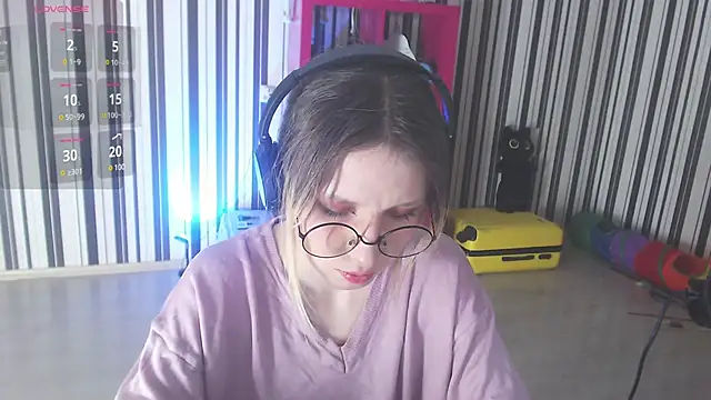  Hanna Moon  online show from 12.24.24