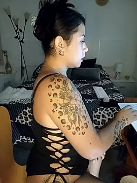 little susie online show from 11.19.25