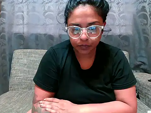 indianishkq7 online show from 12.28.24