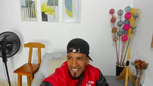 Snapshot of anhtony_wayans chatting on 02.10.26 anhtony wayans online show from 02.10.26