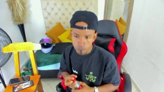 Snapshot of anhtony_wayans chatting on 04.07.26 anhtony wayans online show from 04.07.26