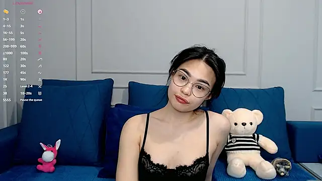 Snapshot of kwana_colada chatting on 03.08.25 kwana colada online show from 03.08.25