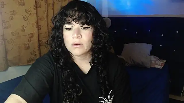 Snapshot of ANGELIQUE_KLANE chatting on 12.03.25 ANGELIQUE KLANE online show from 12.03.25