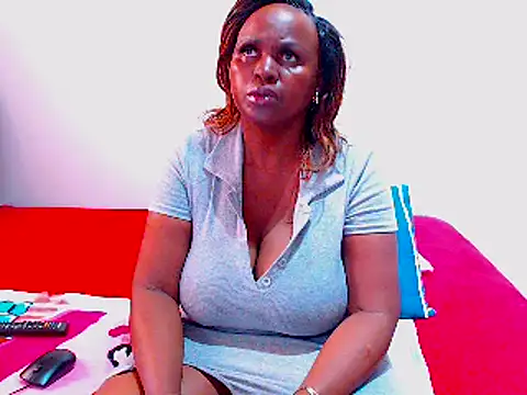 Snapshot of BootyliciousAssxxx chatting on 02.11.25 BootyliciousAssxxx online show from 02.11.25
