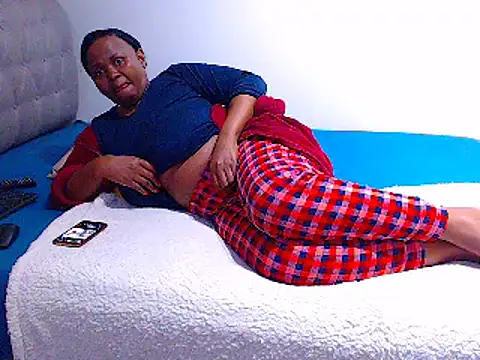 Snapshot of BootyliciousAssxxx chatting on 02.20.25 BootyliciousAssxxx online show from 02.20.25