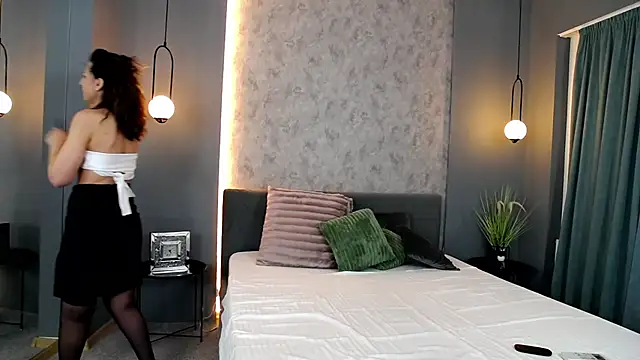 LisaCroft online show from 02.02.25