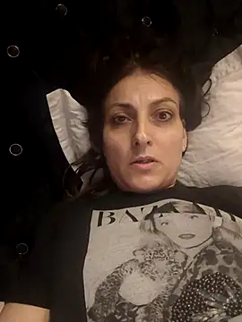 LisaCroft online show from 03.10.25