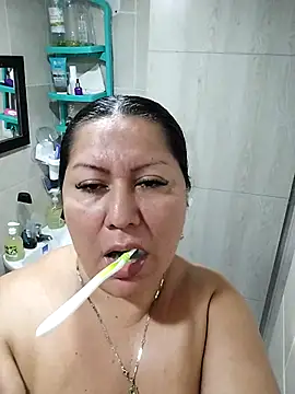 Brenda Berck  online show from 03.11.25